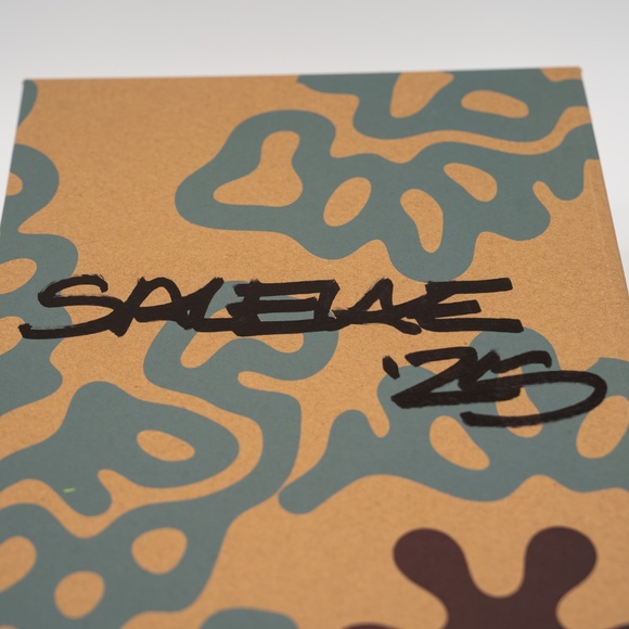 Size 11.5 - SPUNGE x Rizzoli Osmosis Salehe Bembury Signature Signed Box Gray - Picture 2 of 16